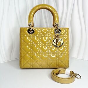 Christian Dior Medium Lady Dior